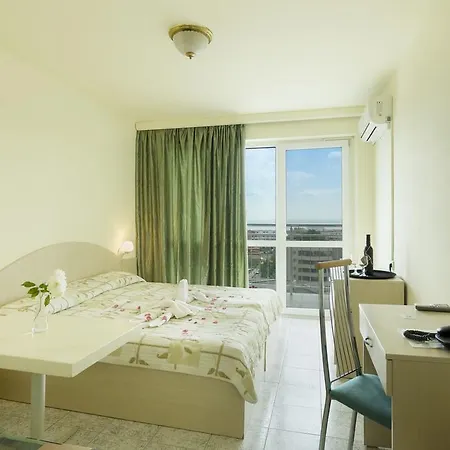 호텔 Svejest 써니비치